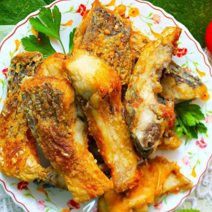 Рыба Белый Амур