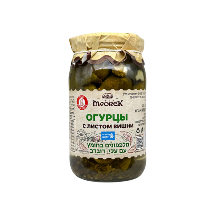 Огурцы в уксусе с вишневым листом 1/8/850 *DWOREK*